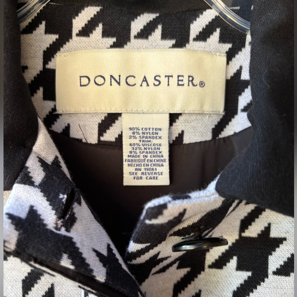 Doncaster Women’s Houndstooth Coat Size 6 - Picture 2 of 10